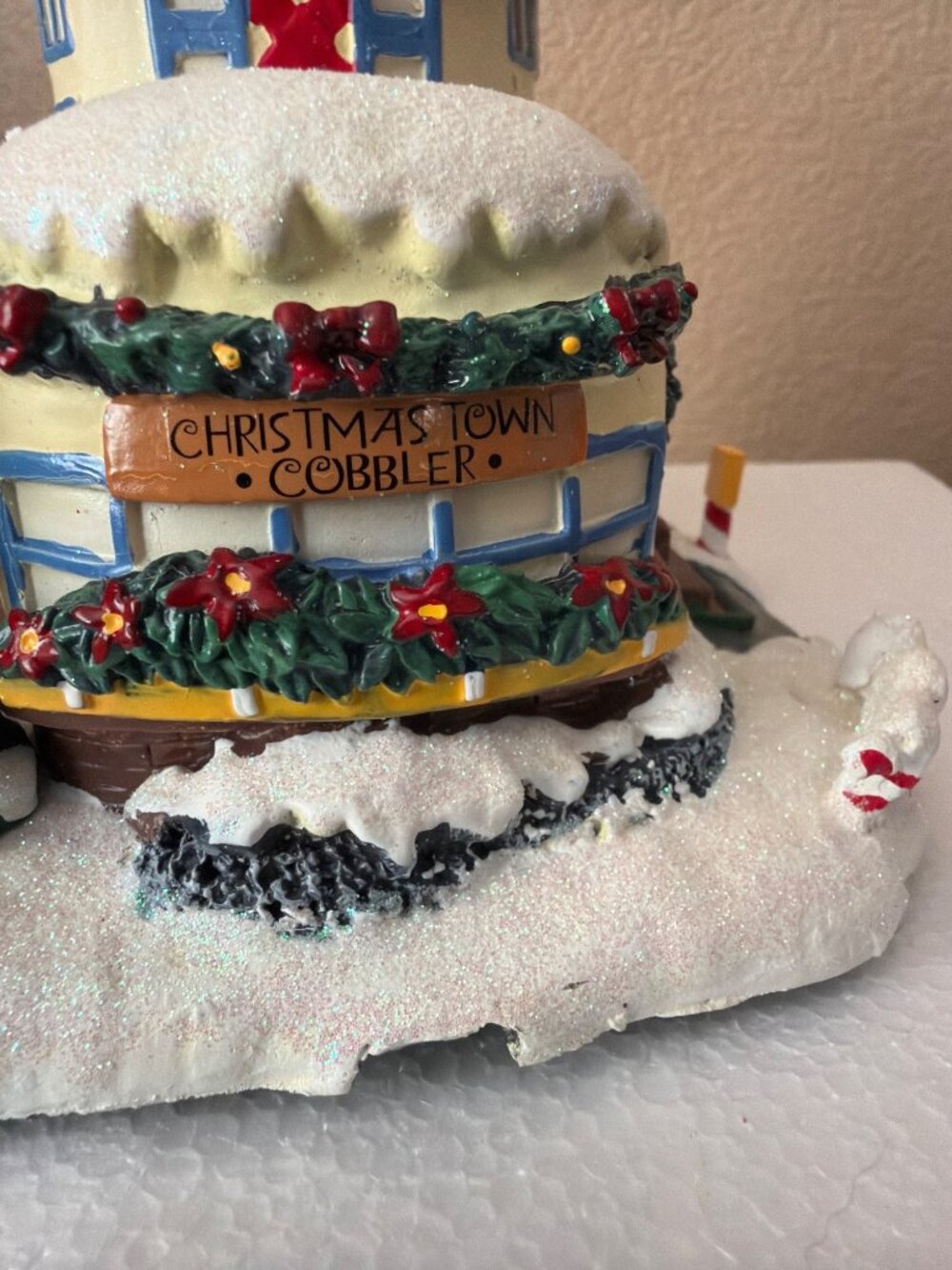 Hawthorne Village Rudolph Collection Christmas Town Cobbler NEW Vintage - Picture 15 of 17